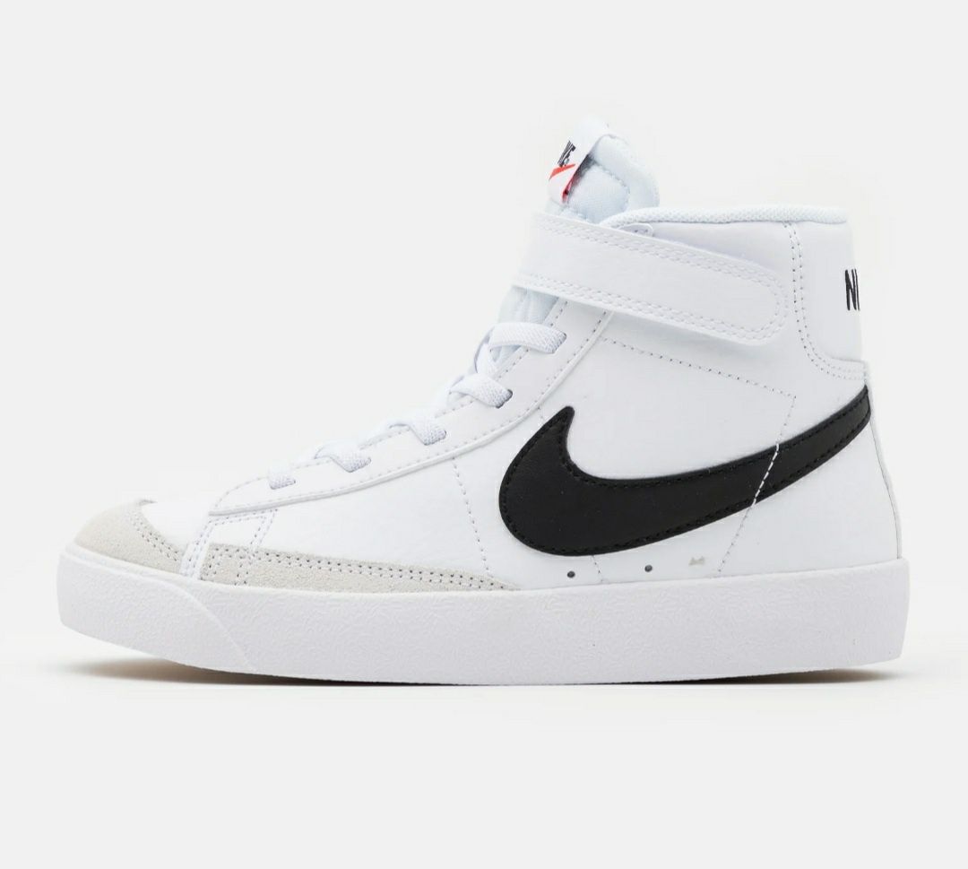 Sneakers fete Nike marimea 34