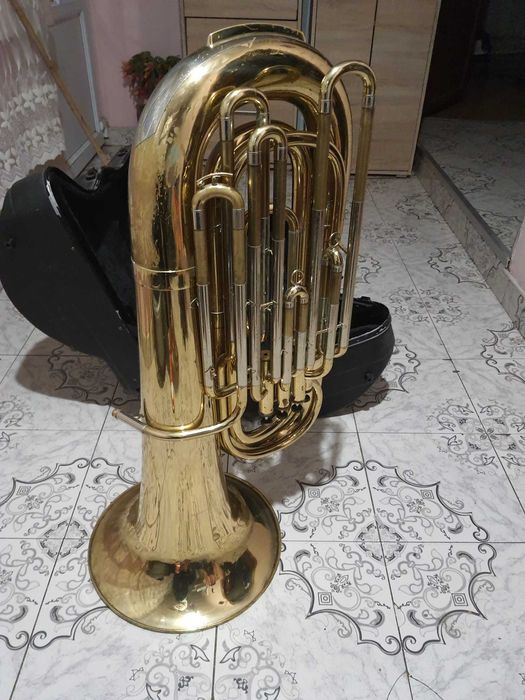 Tuba cu 4 pistoane MUSICA STEYR Austria
