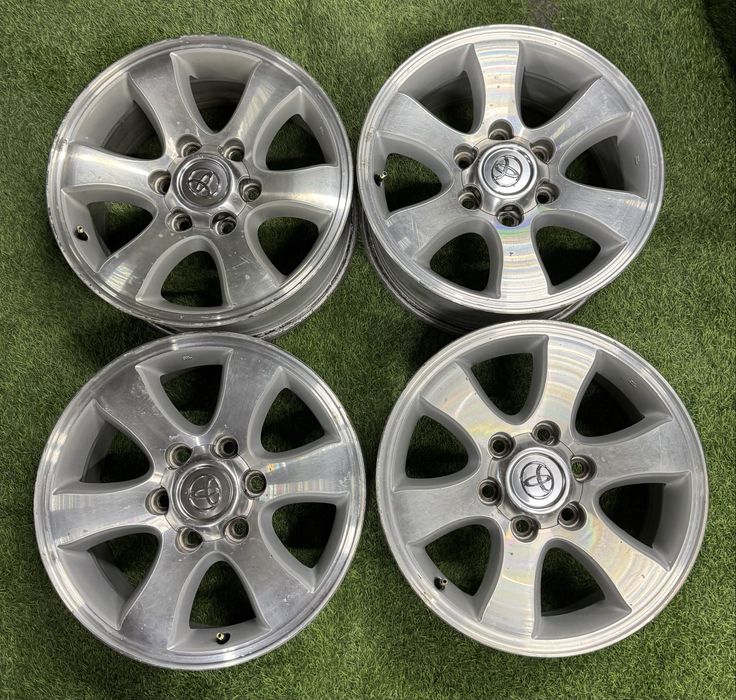 Диски титановые R17 6х139.7 Toyota оригинал