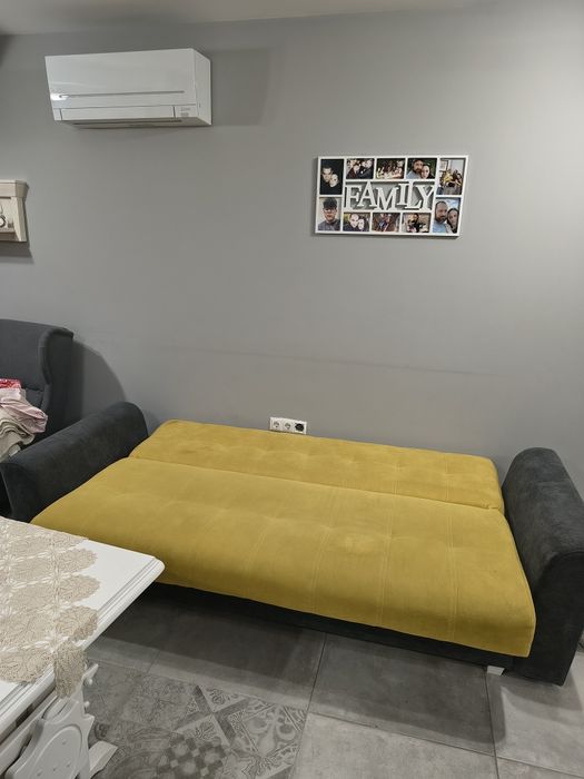 Три местен диван разтегаем