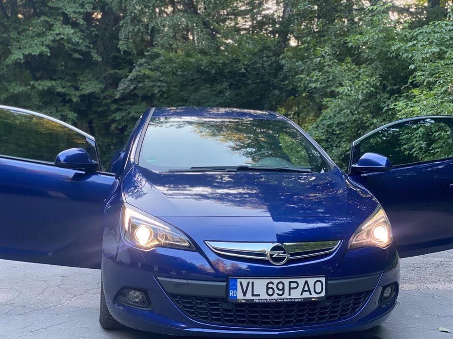 Opel astra j GTC OPC LINE 2014