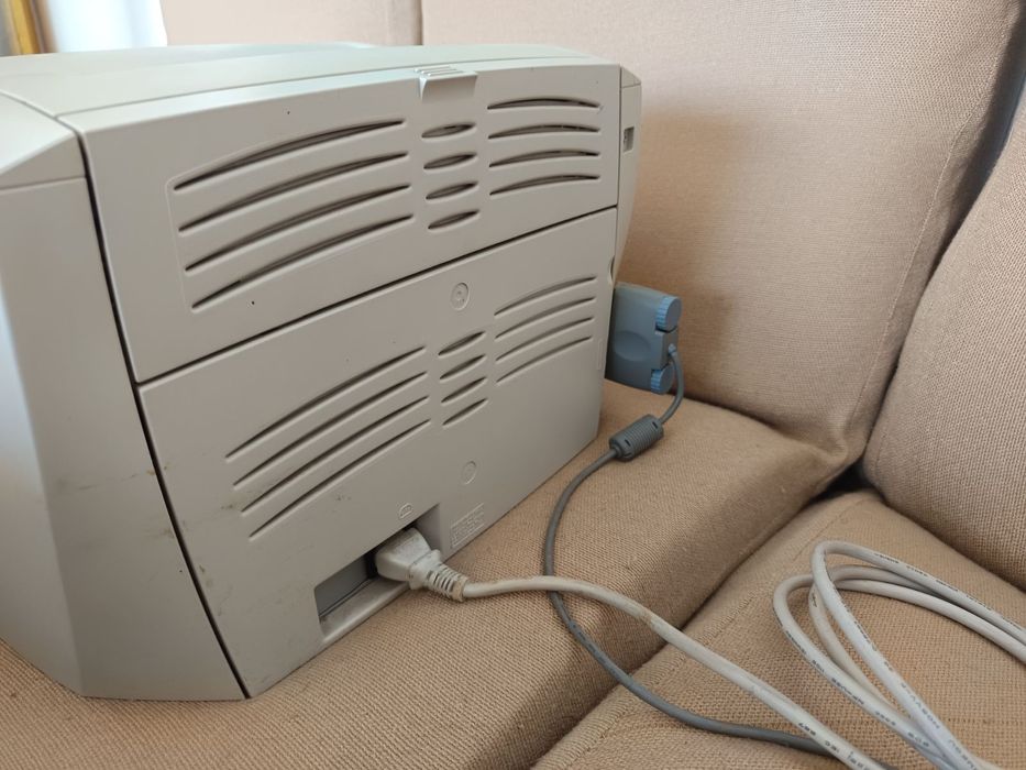 Лазерен принтер HP Q1342A