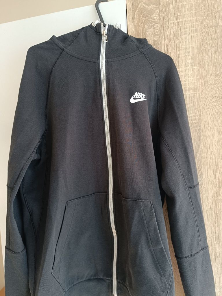 оригинален суитшер NIKE