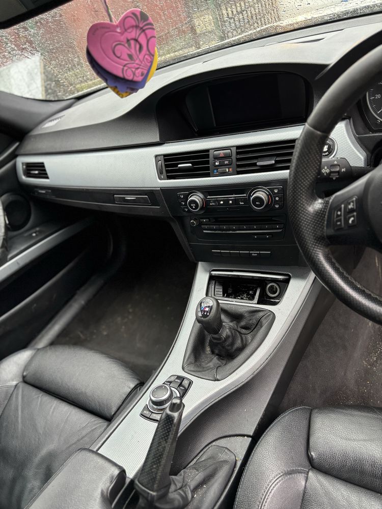 Dezmembrez bmw e90 m pachet