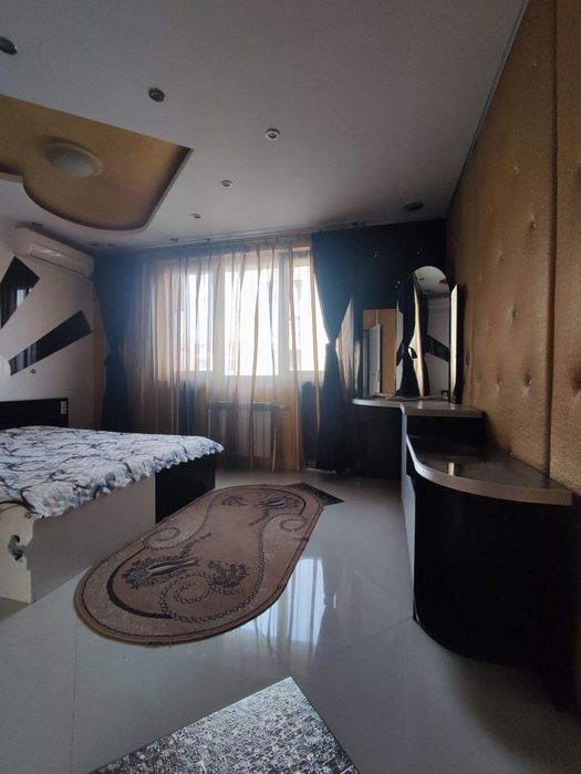 Дава се под наем Двустаен апартамент в София, Студентски град - 72 кв.м за 850 € - Снимка #5