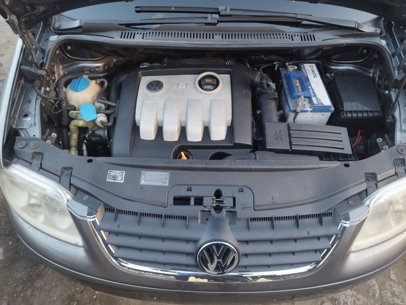 WV Touran 1.9tdi 101 к.с.