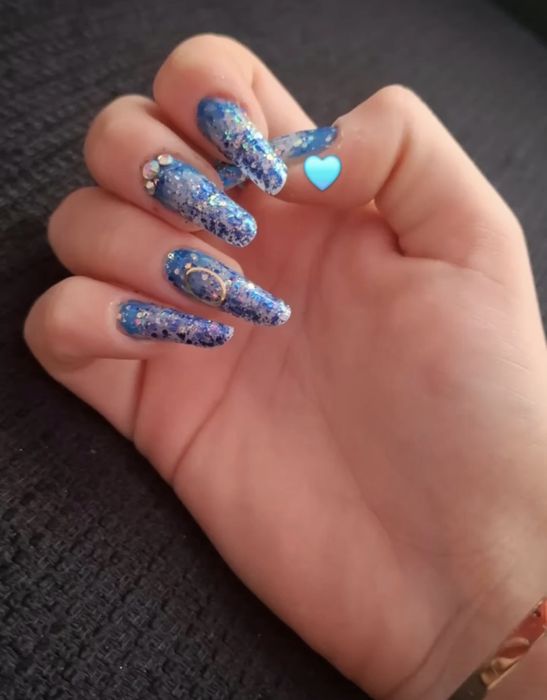 Unghii sector 3,preț accesibil detalii în privat