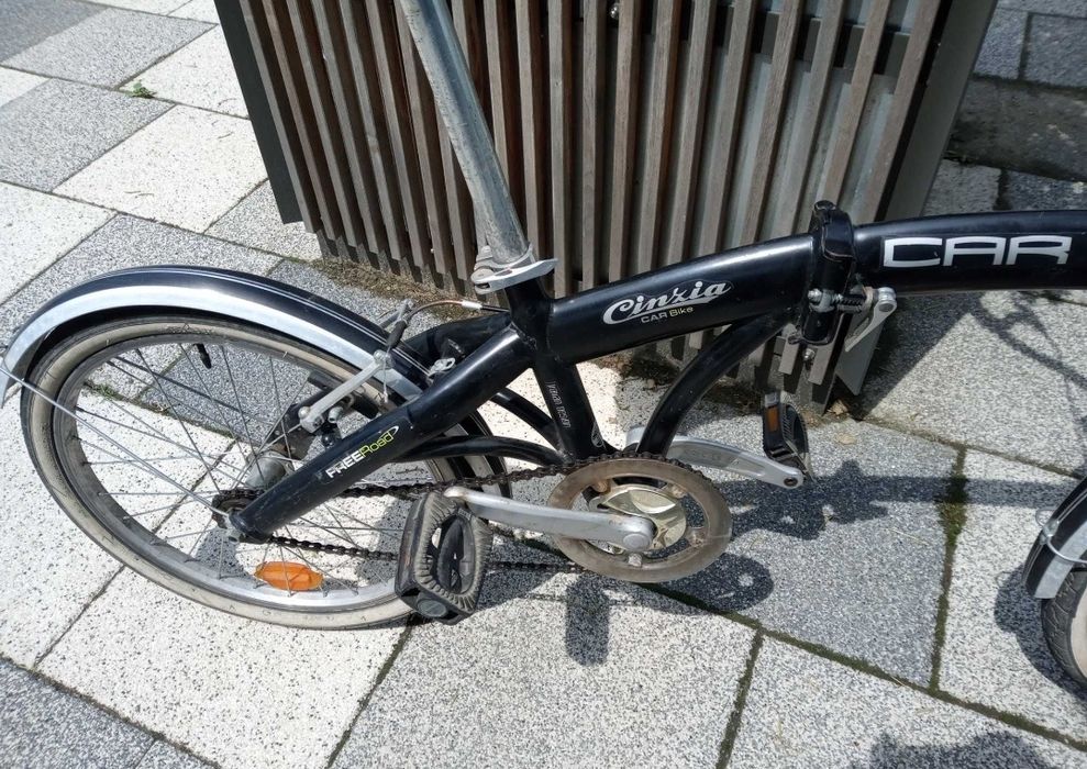 vând/schimb Bicicleta pliabila Cinzia (Italia), ușoară, eleganta