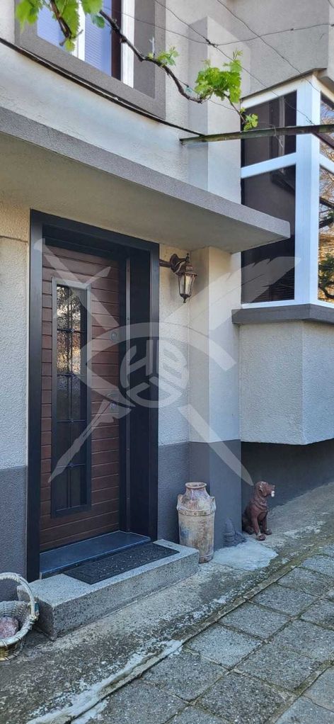 Продава се Къща в Средец - 182 кв.м за 763 €/кв.м - Снимка #11