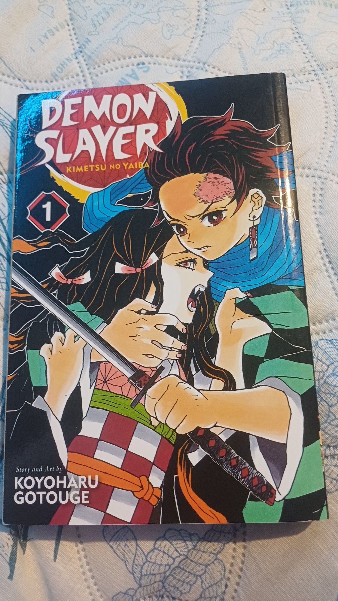 Манга на Demon Slayer, My hero academia, light novel Bungo stray dogs