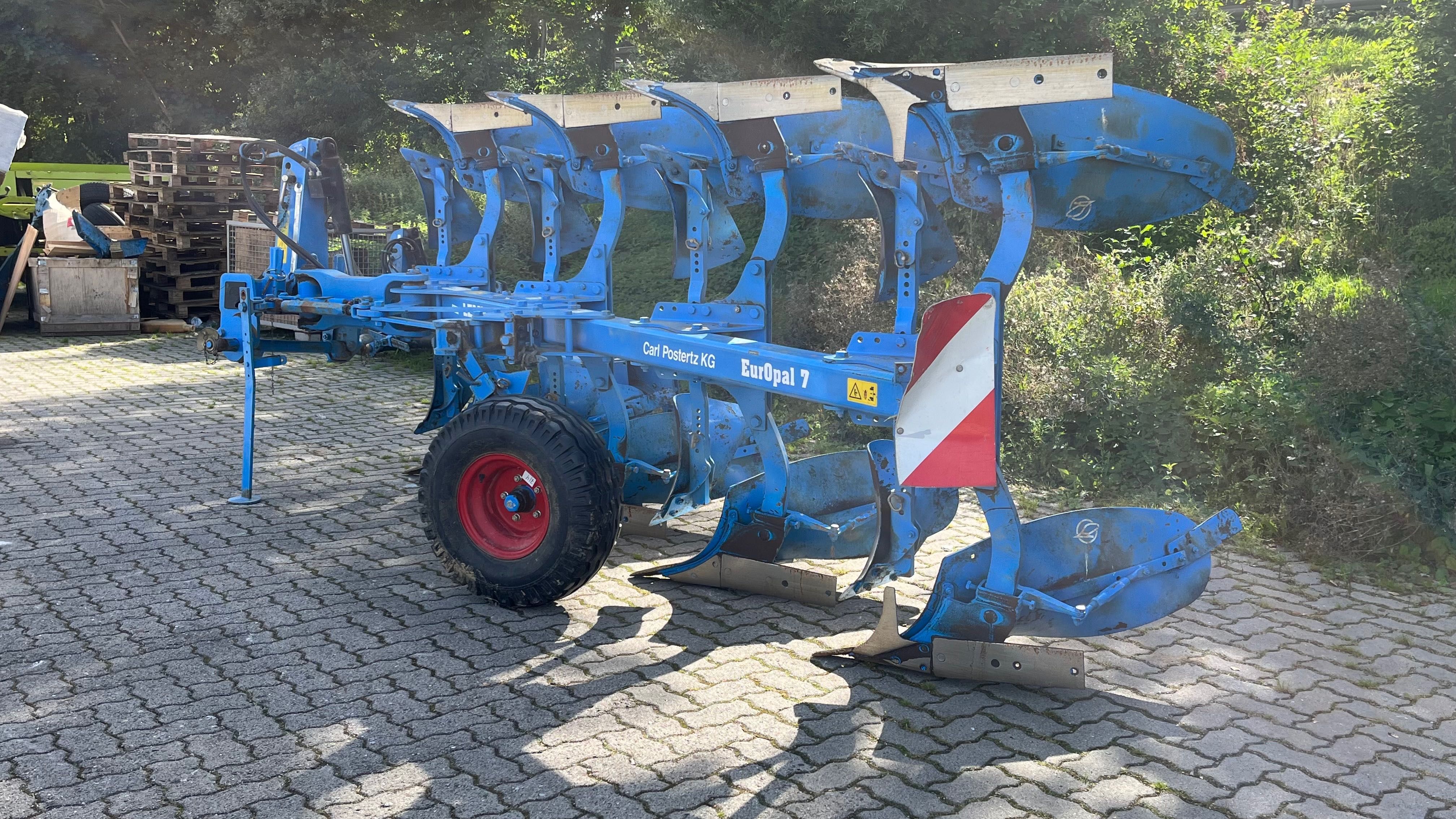 Lemken EurOpal 7.  Belarus, Claas, John Deere, Case tortadi