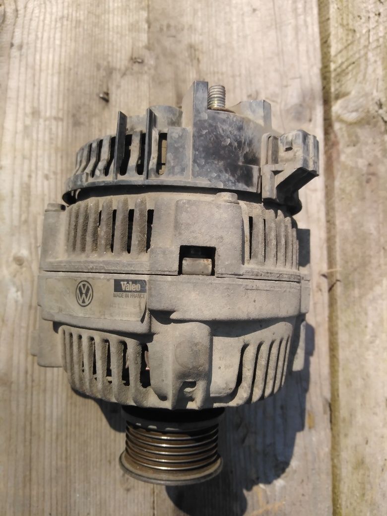 Alternator Vw Polo 1.4 benzină an 1999