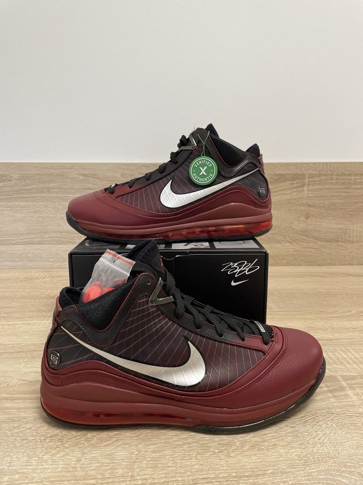 Nike Lebron James 7 Christmas 44,5