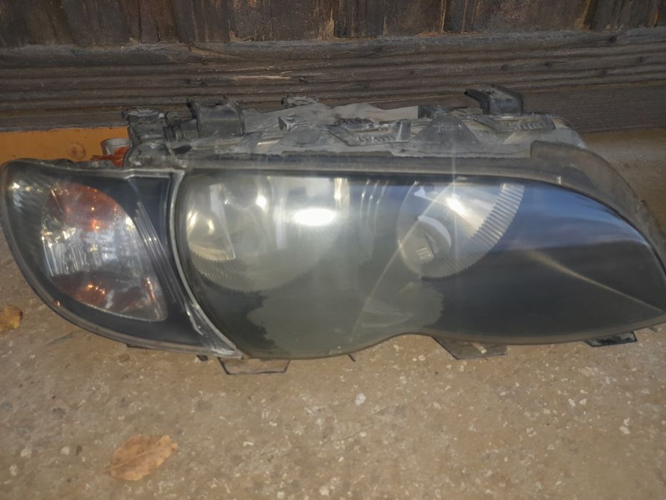 Фарове със мигачи за бмв е46 фейслифт