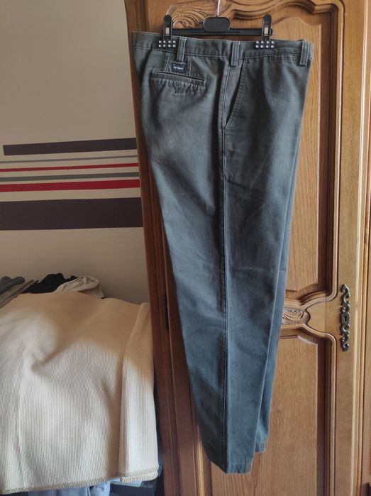 Pantaloni din stofa pentru bărbați, modele diferite, marimi diferite,