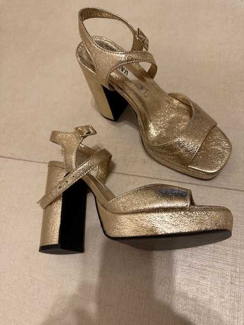 Sandale ZARA aurii