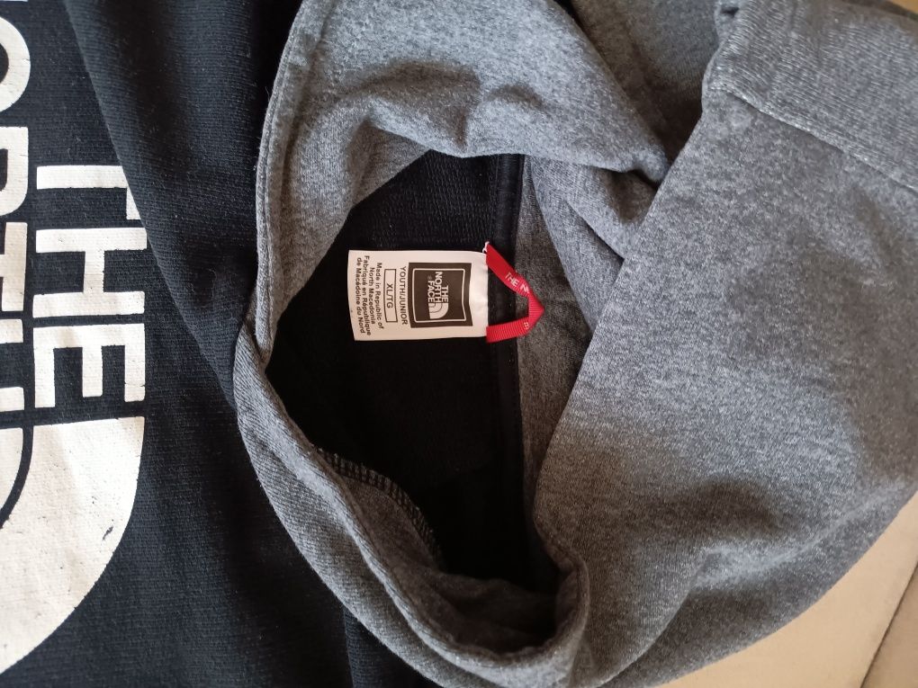 The North face суичер