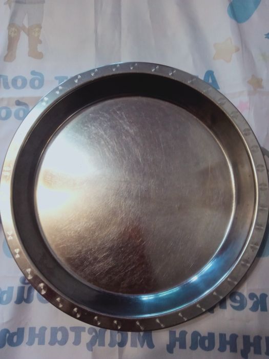 Продам  блюда больших размеров