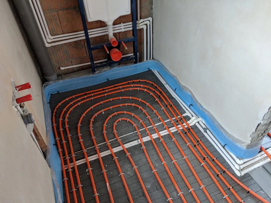 Efectuez instalatii sanitare