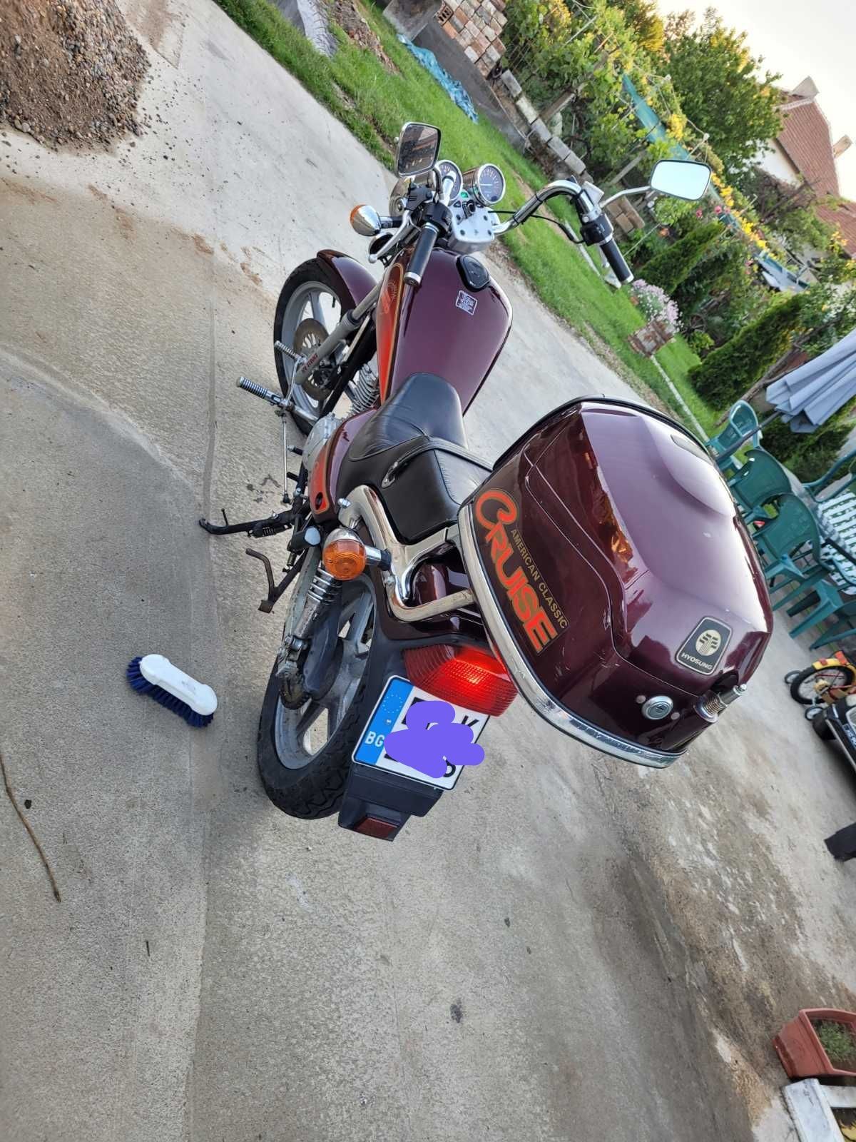 Продавам мотор 125