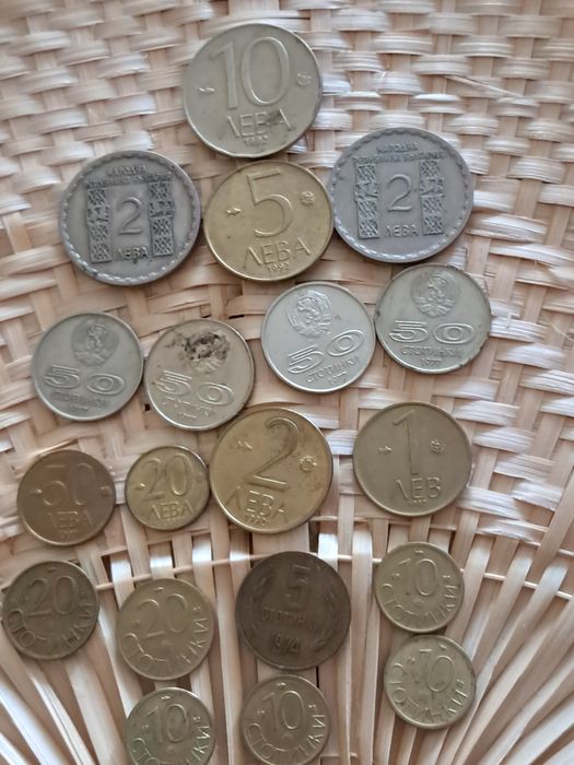 Стари български монети