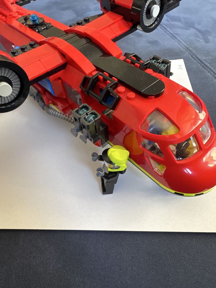 Lego City самолет 6+ сглобен