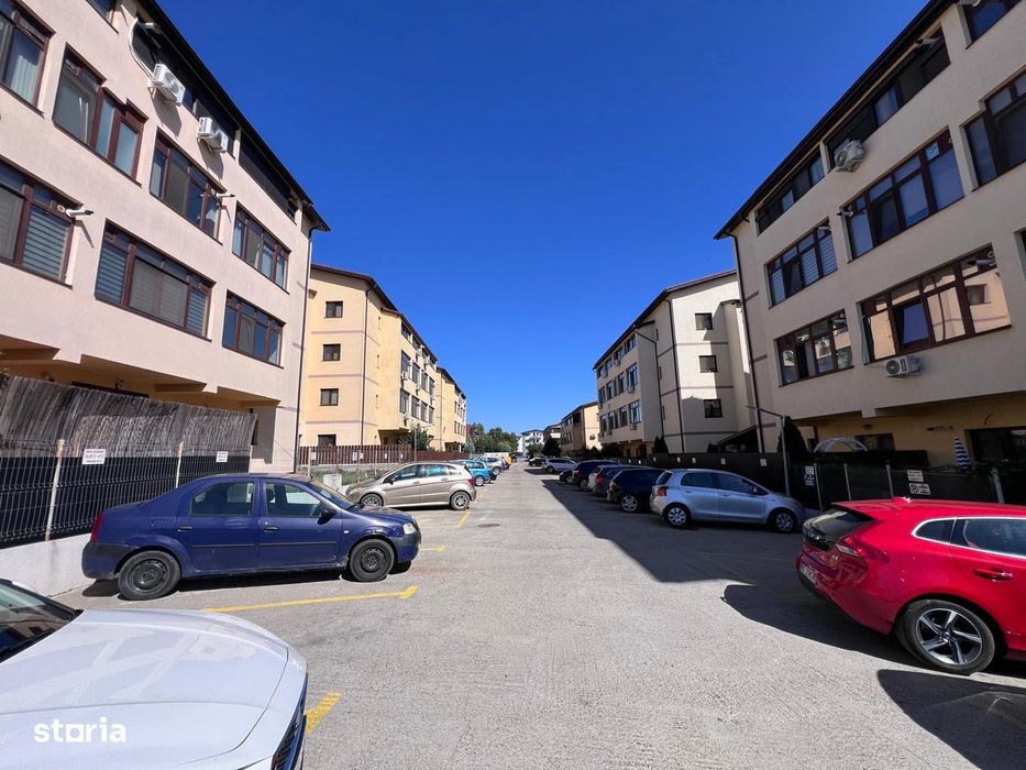 Apartament 2 camere, 55 mp, et 1, bucatarie mobilata + loc parcare