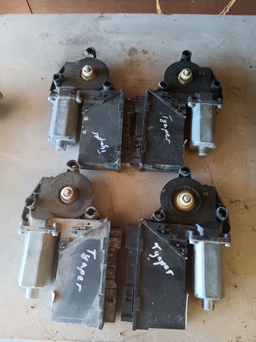 Моторчета за врати Ел стъкла VW Touareg 2005г