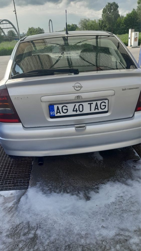 Opel astra 1.6 16 valve