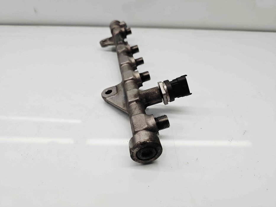 Rampa injectoare Renault Megane 3 (B95) [Fabr 2008-2016] 175212059R 1.