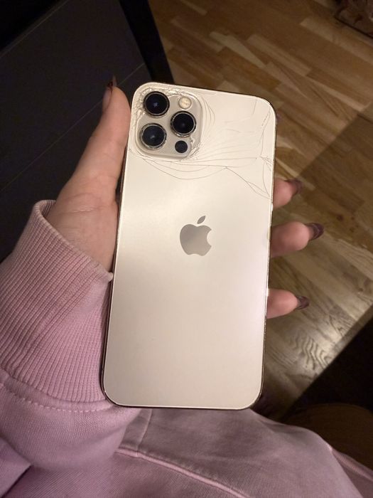 iPhone 12 Pro • 128 GB • Auriu • Funcțional, cu defect audio