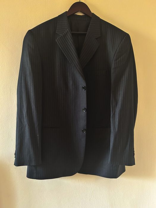Costum barbatesc Giorgio Armani marimea 54