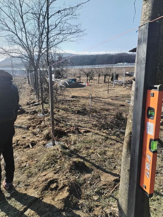 Garduri metalice de înaltă calitate, potrivite pentru împrejmuirea ori