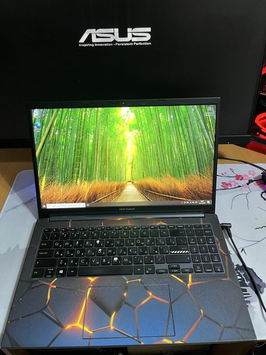 Ноутбук Asus Vivobook / Ryzen 7 5800h / 8gb / 512gb / Radeon