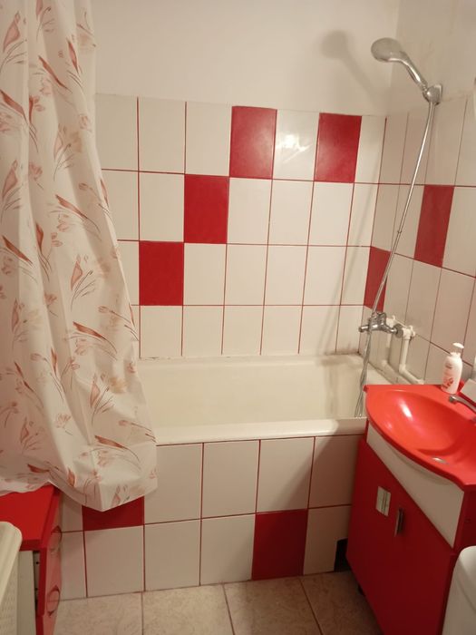 Garsoniera de vanzare