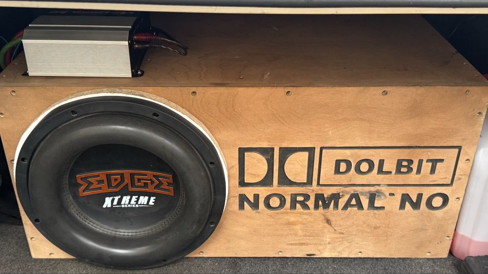 продам саб с моником