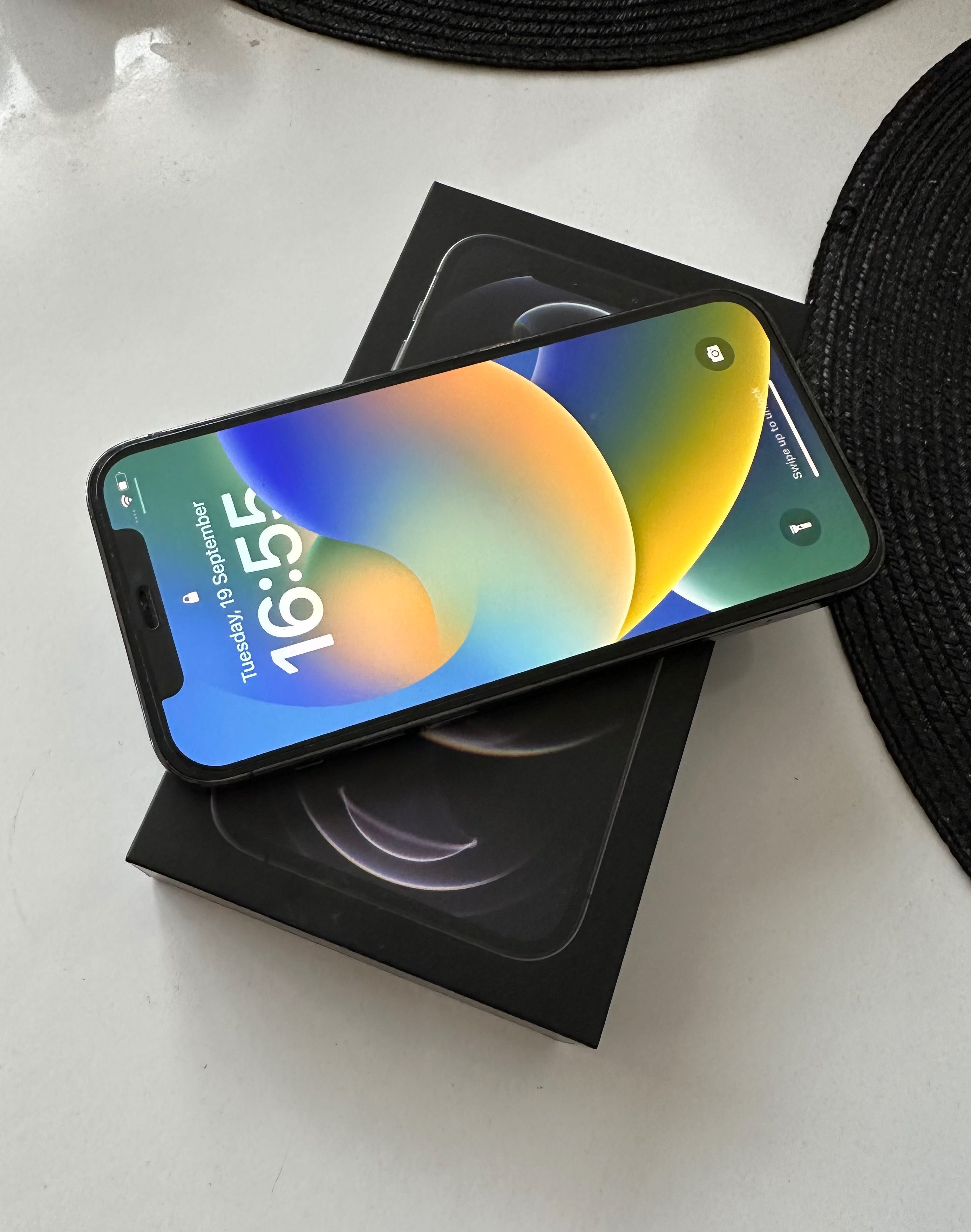Apple iPhone 12 Pro