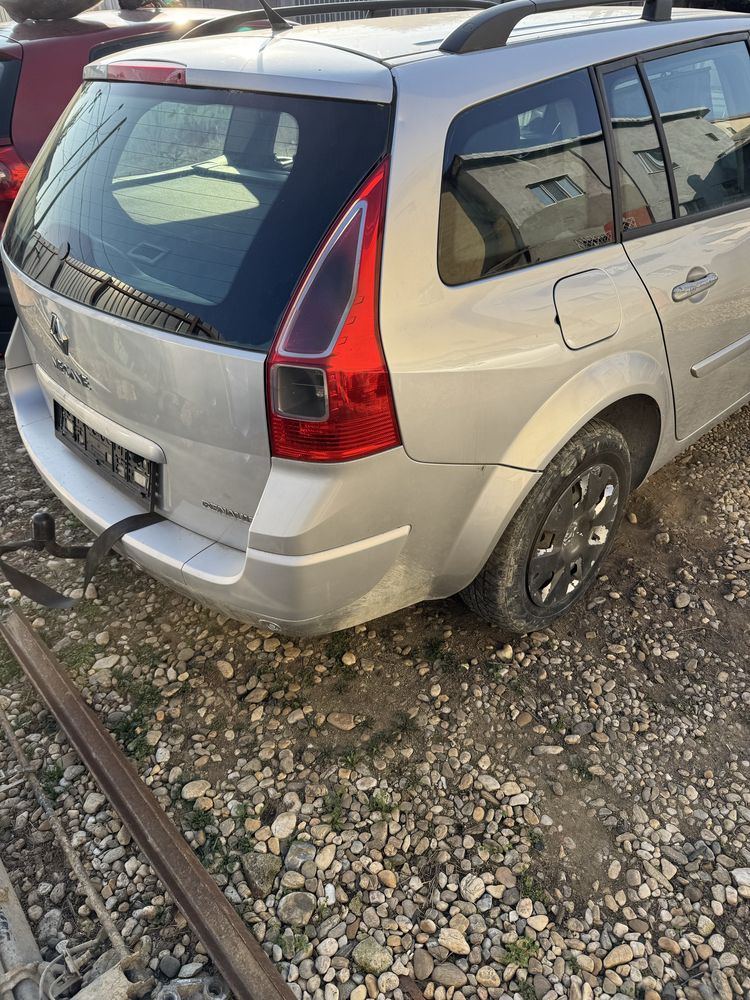Dezmembrari dezmembrez renault megane 2 1.5 Dci 106 cai motor K9KP732