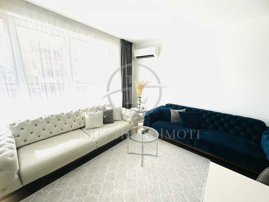 Продава се Тристаен апартамент в Пловдив, Кючук Париж - 130 кв.м за 1612 €/кв.м - Снимка #1