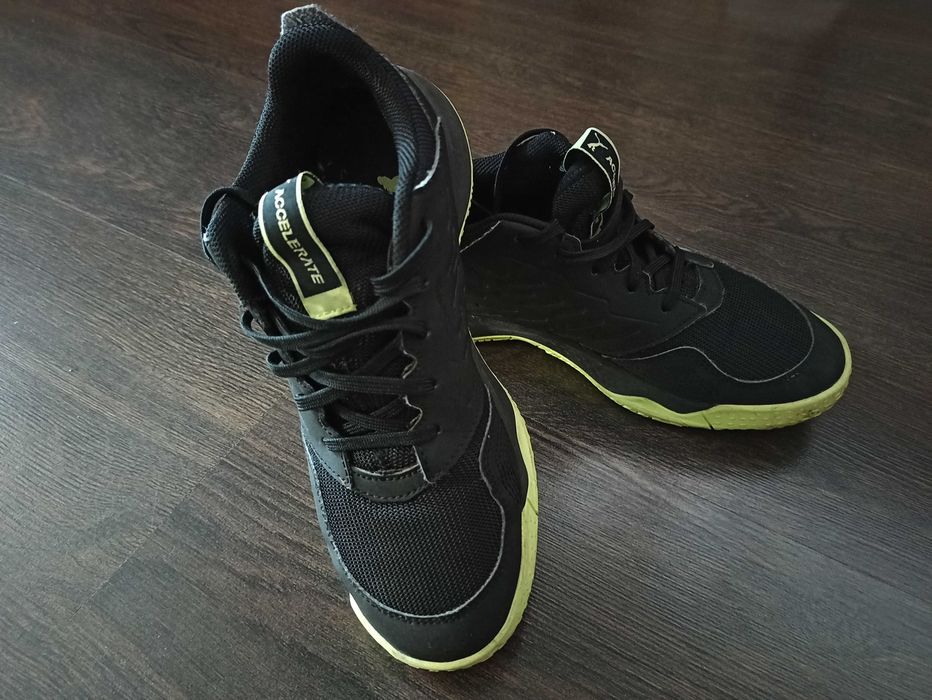 Маратонки Puma 37.5 номер