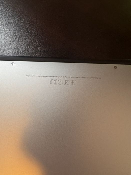 MacBook air 13 inch 2017