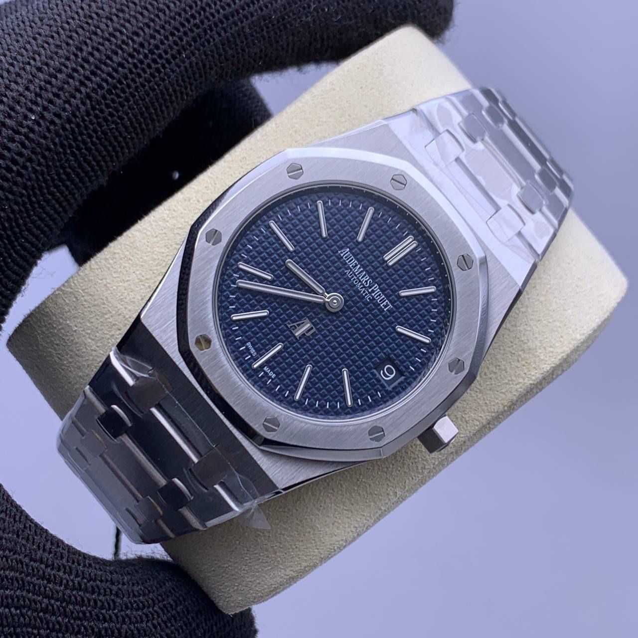 Audemars Piguet Royal Oak 39mm Blue