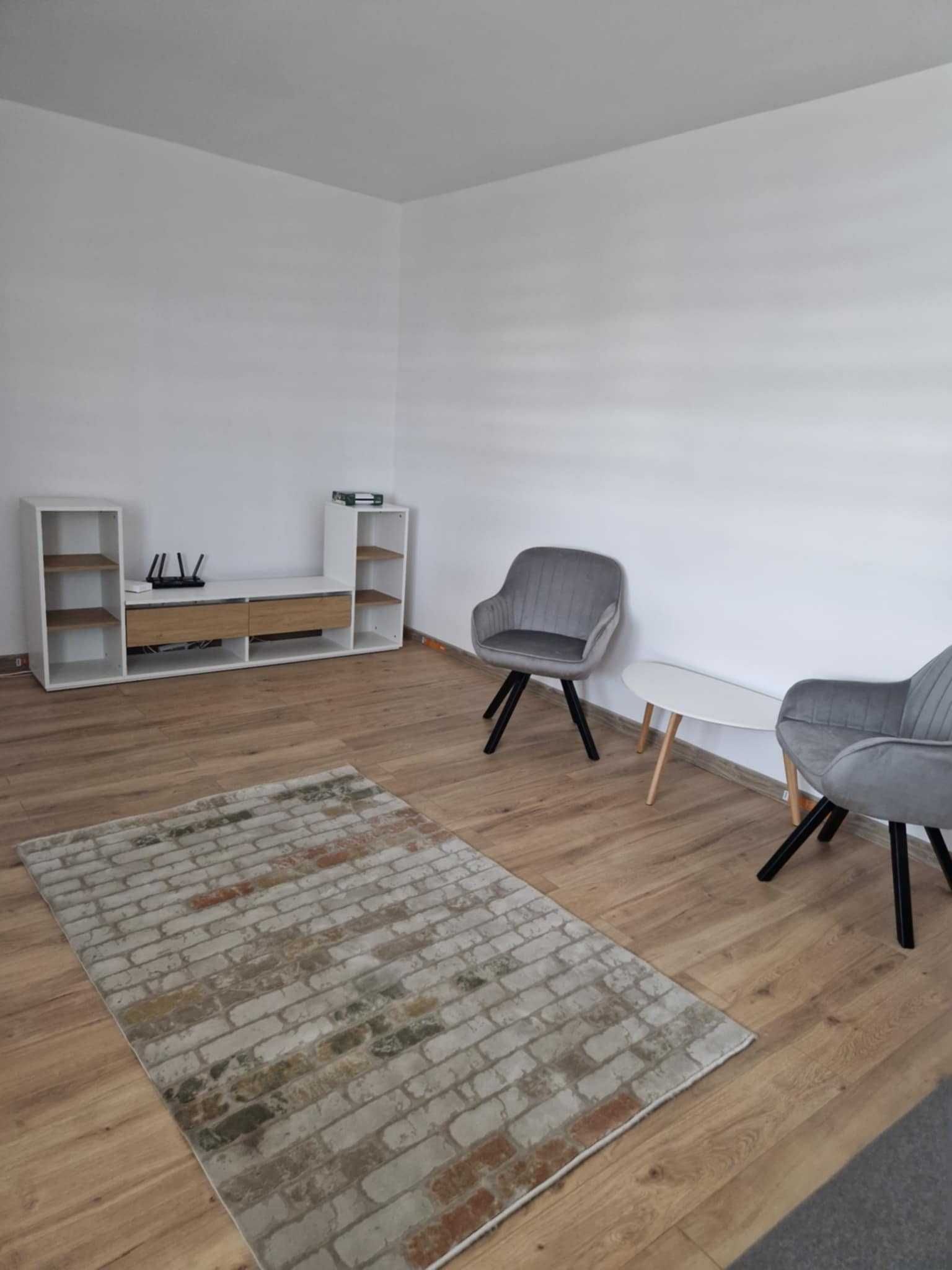 3 Camere, Calea Bucuresti, Mc, totul nou, niciodata locuit.