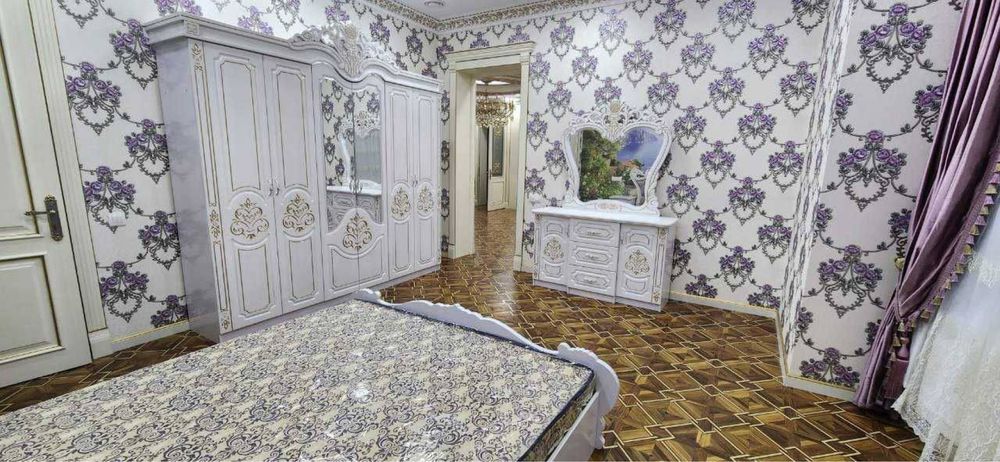 Аренда дома 8 соток , под офис ( н776 )