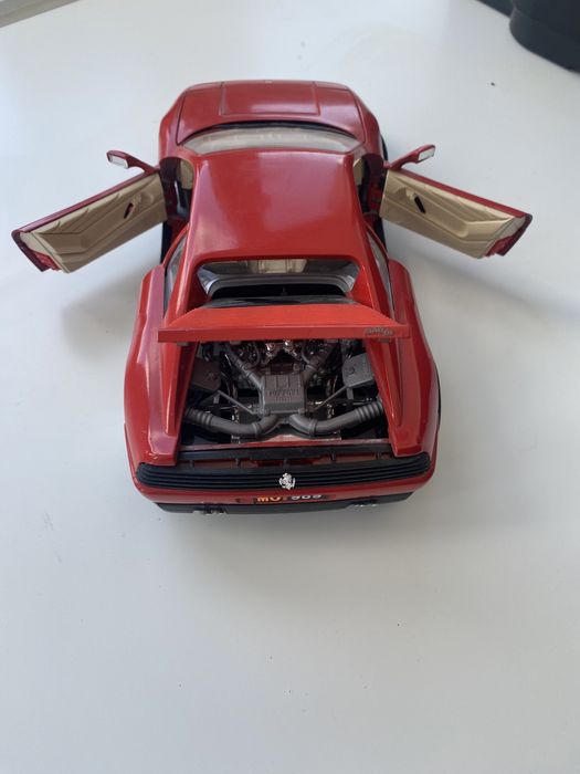 Macheta Ferrari 248 tb 1/18 burago
