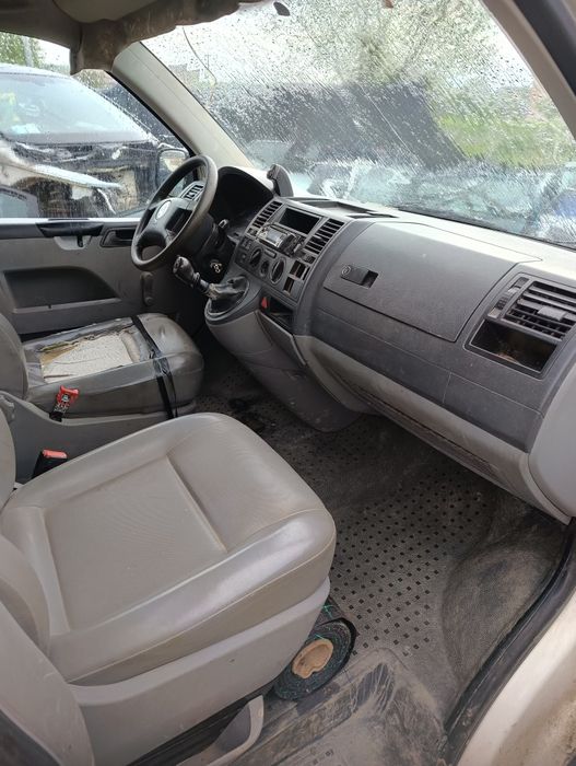 Dezmembrari bara faruri aripi uși stopuri arc punte geam vw t5 1.9 tdi