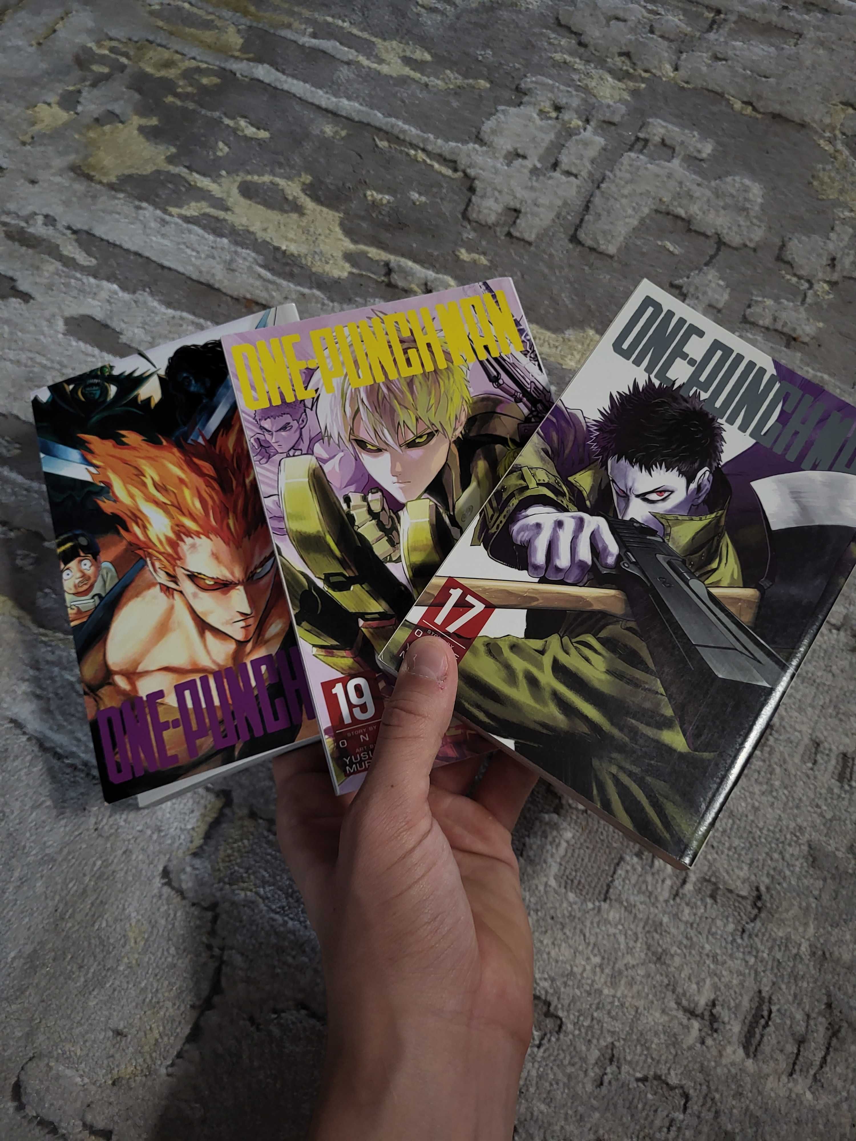 Manga one punch man și attack on titan noi.