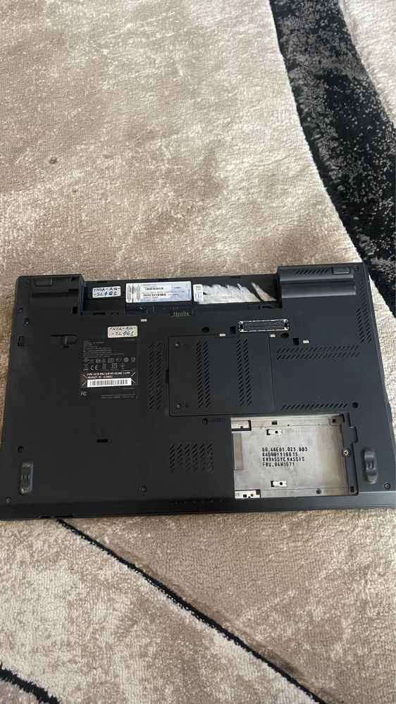 Dezmembrez Laptop Lenovo T520