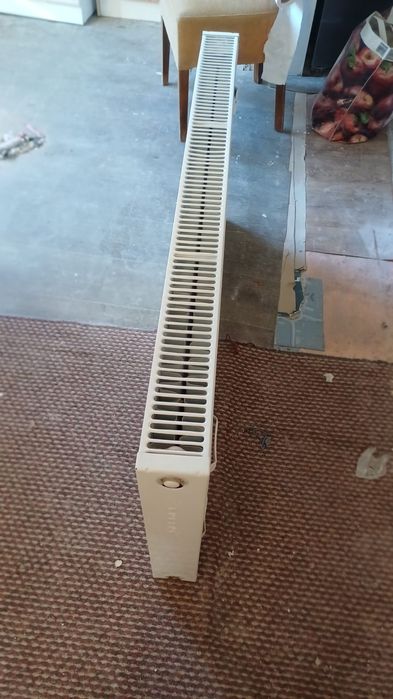 Vând calorifer otel 1200/600