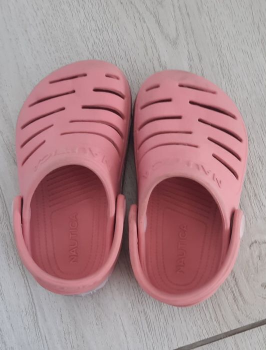 Sandale adidasi si papuci nautica